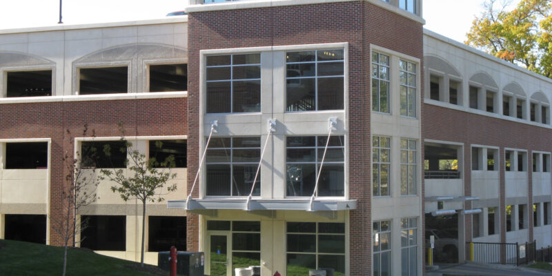 University of Nebraska Omaha West Parking Garage - InfraStructure